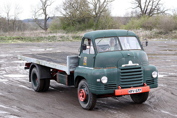 1956 Bedford S NYV677