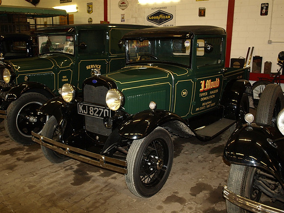 1932 Ford KJ8270