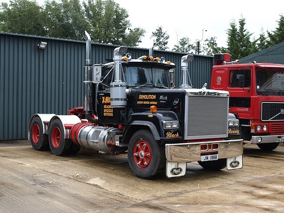 Mack JM1988