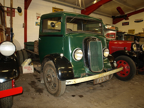 1937 Thames BBE DKT304