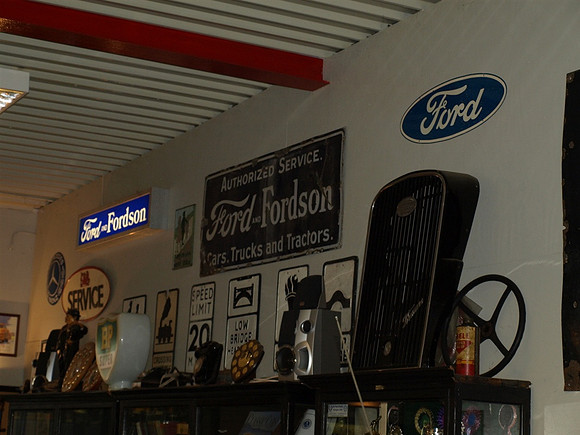 Signs & ephemera