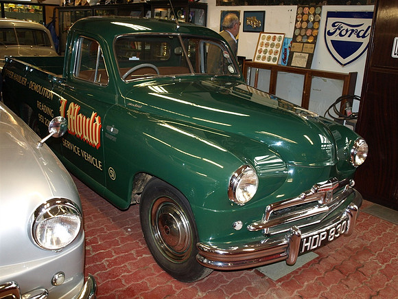 1953 Standard Vanguard HDP830