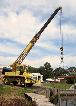 Griffin Coles Crane