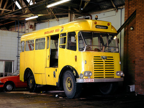 Midland Red 517DA (TP)