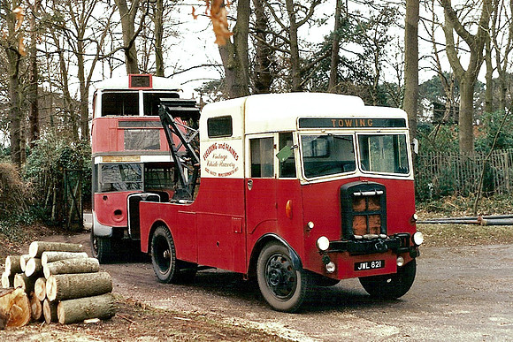 Fielding & Haines JWL821
