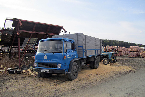 Bedford TK AD14439