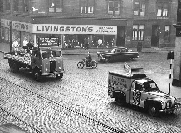 x Three Lambrettas in Glasgow on an Albion