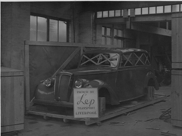 fb Another Daimler in a box