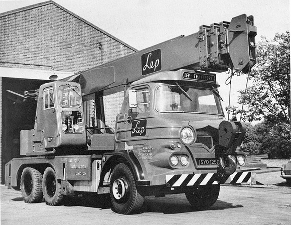 Mobile Crane of Lep Chiswick