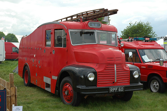 1951 Leyland Comet RPF60