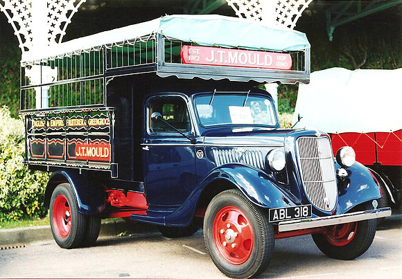 1935 Fordson Model 51 ABL318