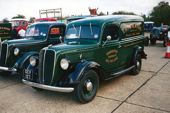 1937 Fordson 77 GEV137