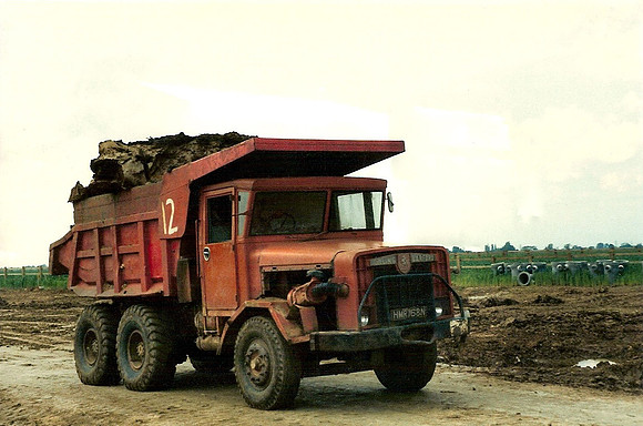 Aveling-Barford 690 Dumptruk HMR168N