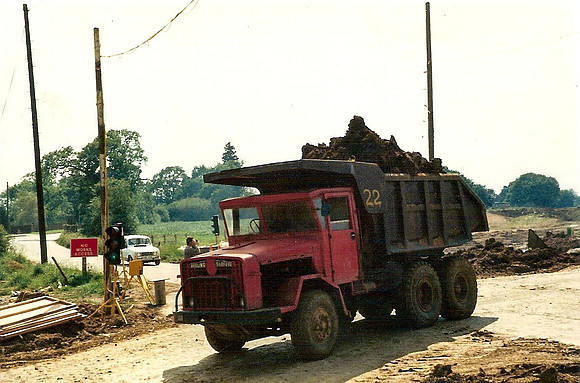 Aveling-Barford 690 Dumptruk