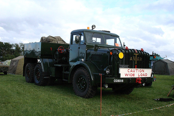 Thornycroft Mighty Antar Mk 1 330UVX