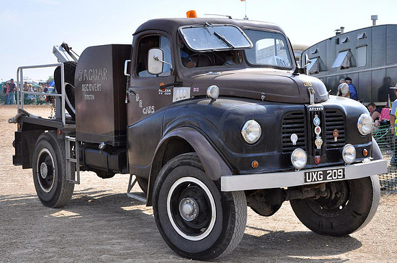 1952 Austin K9 UXG209
