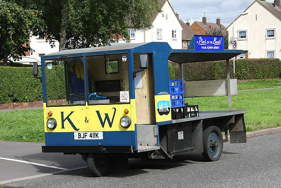 1971 Kirby & West milk float BJF411K