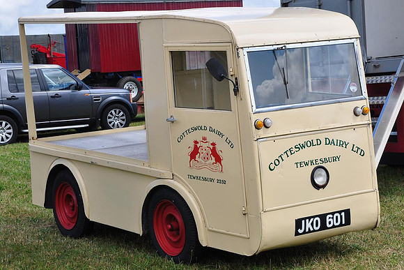 1947 Morrison Milk Float JKO601