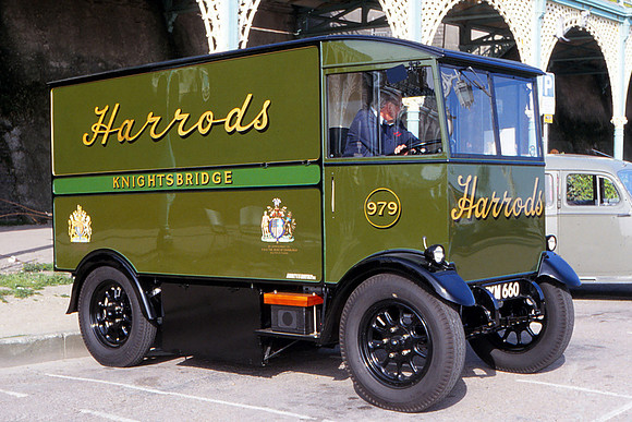 1939 Harrods van FXM660