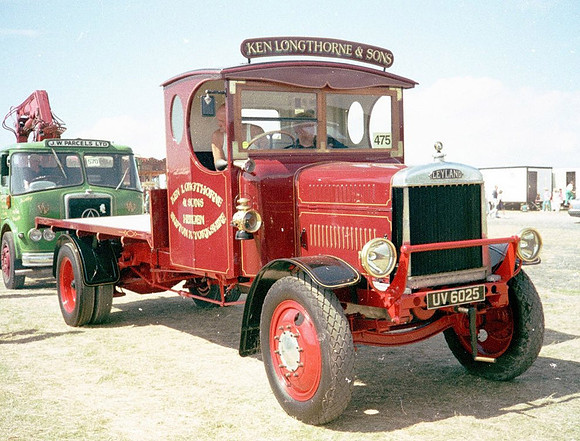 1922 Leyland UV6025