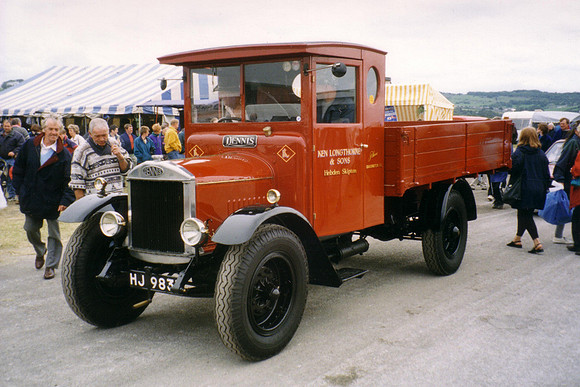 1930 Dennis 30cwt HJ9837