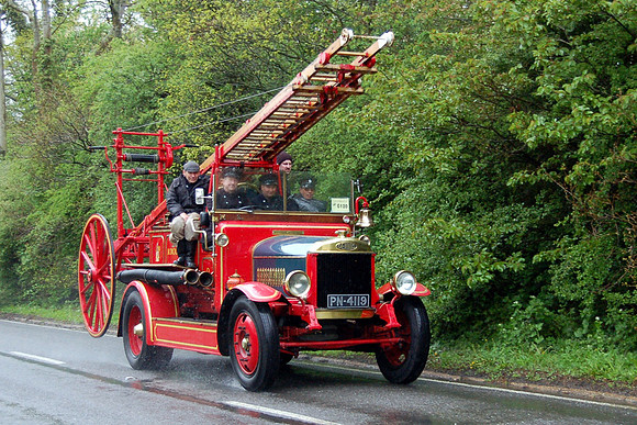 1929 Dennis PN4119