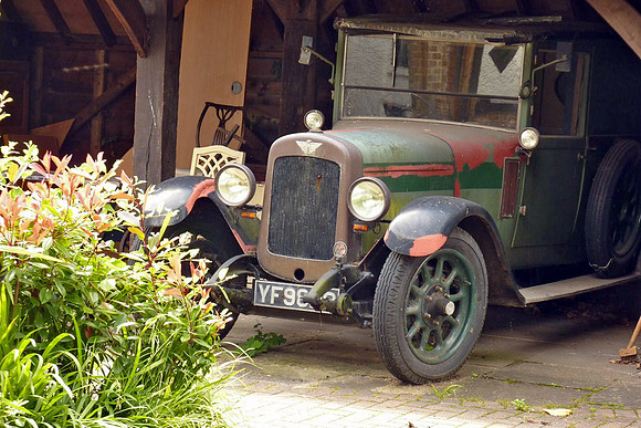 1927 Austin YF9828