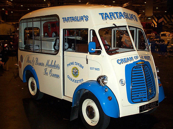 morris4a_j1-54a uae612 1_rt