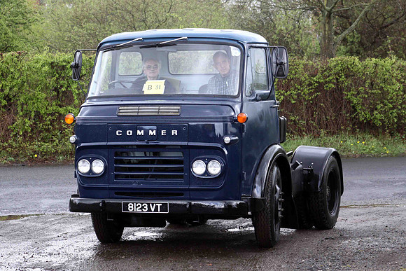 commer4_cab 8123vt 1_gc
