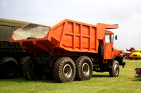 690 Dumptruk