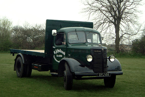 bedford_ola uyj414 1_rh