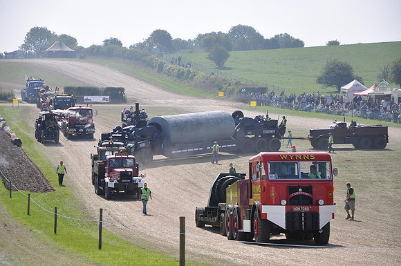 Heavy Haulage Traffic Jam!