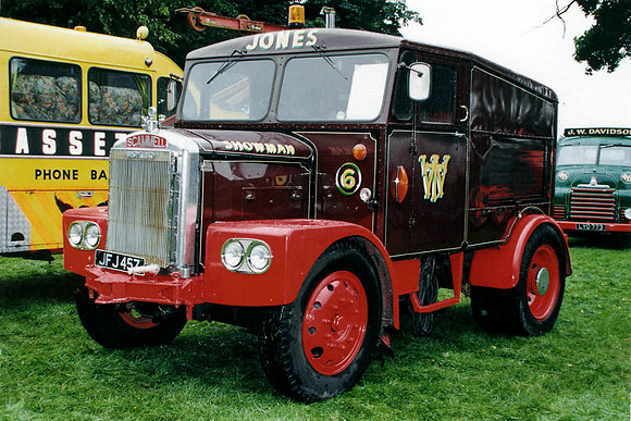 1948 Scammell Showtrac (No 18) JFJ457