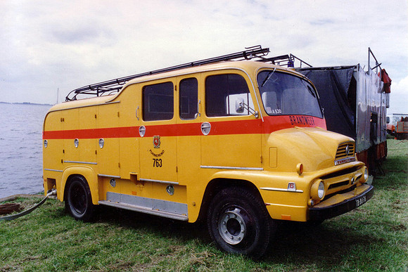 Thames Trader TB-86-76