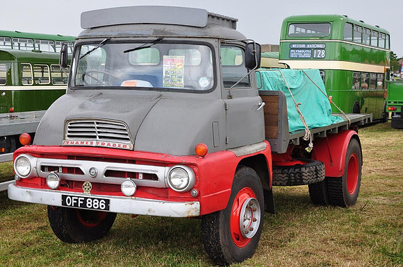 1960 Thames Trader OFF886