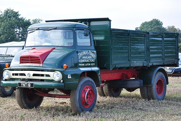 1962 Thames Trader YNT19