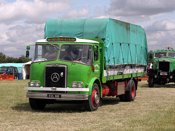 1957 Atkinson Black Knight KVL916
