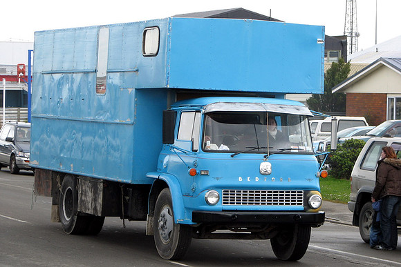 bedford_tkqnz_hp_1
