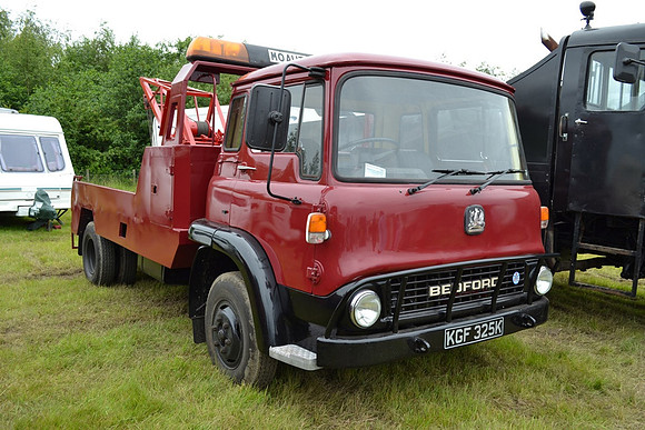 1971 Bedford TK KGF325K