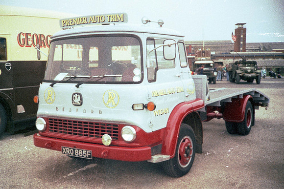 1968 Bedford TK XRO885F