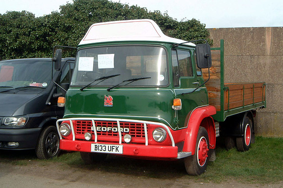 bedford_tk3z b133ufk 1_rh
