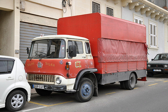 Malta Bedford TK IAP107