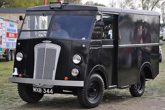 1953 Morris-Commercial Black Maria MXB344