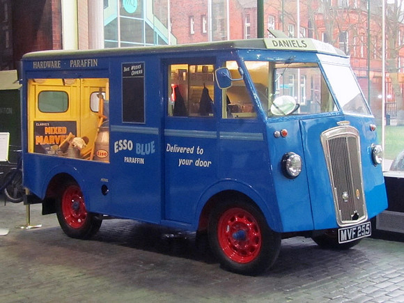 1951 Morris-Commercial PV MVF255