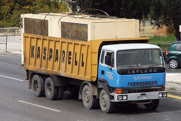 leyland_constructor8z_qm ebb794 1_ps