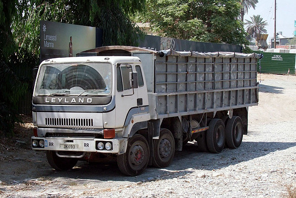 Leyland Constructor JK693