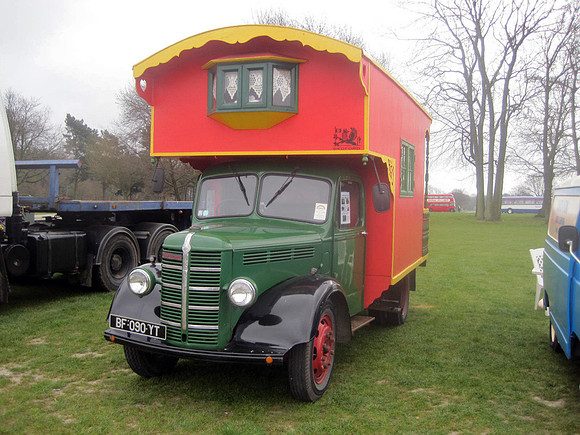 Bedford M BF090YT