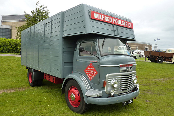1958 Commer QX Mk IV NTL574