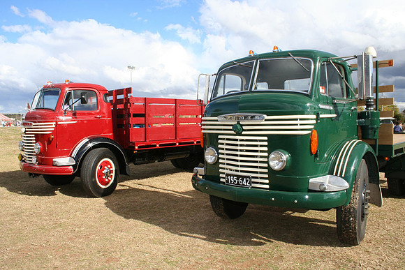 Commer QX Mk III Interims 36619H & SA195642