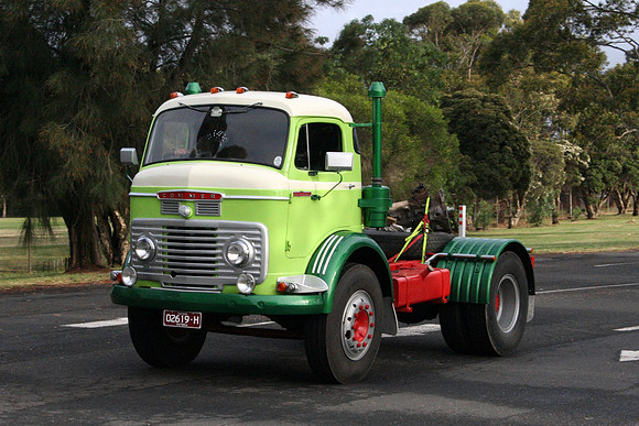 Commer QX Mk IV 02619H